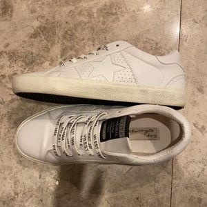 Vintage Havana size 8.5 sneakers